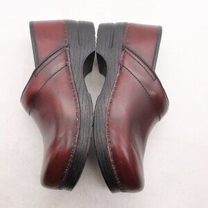 Dansko Clogs Oxblood size 43